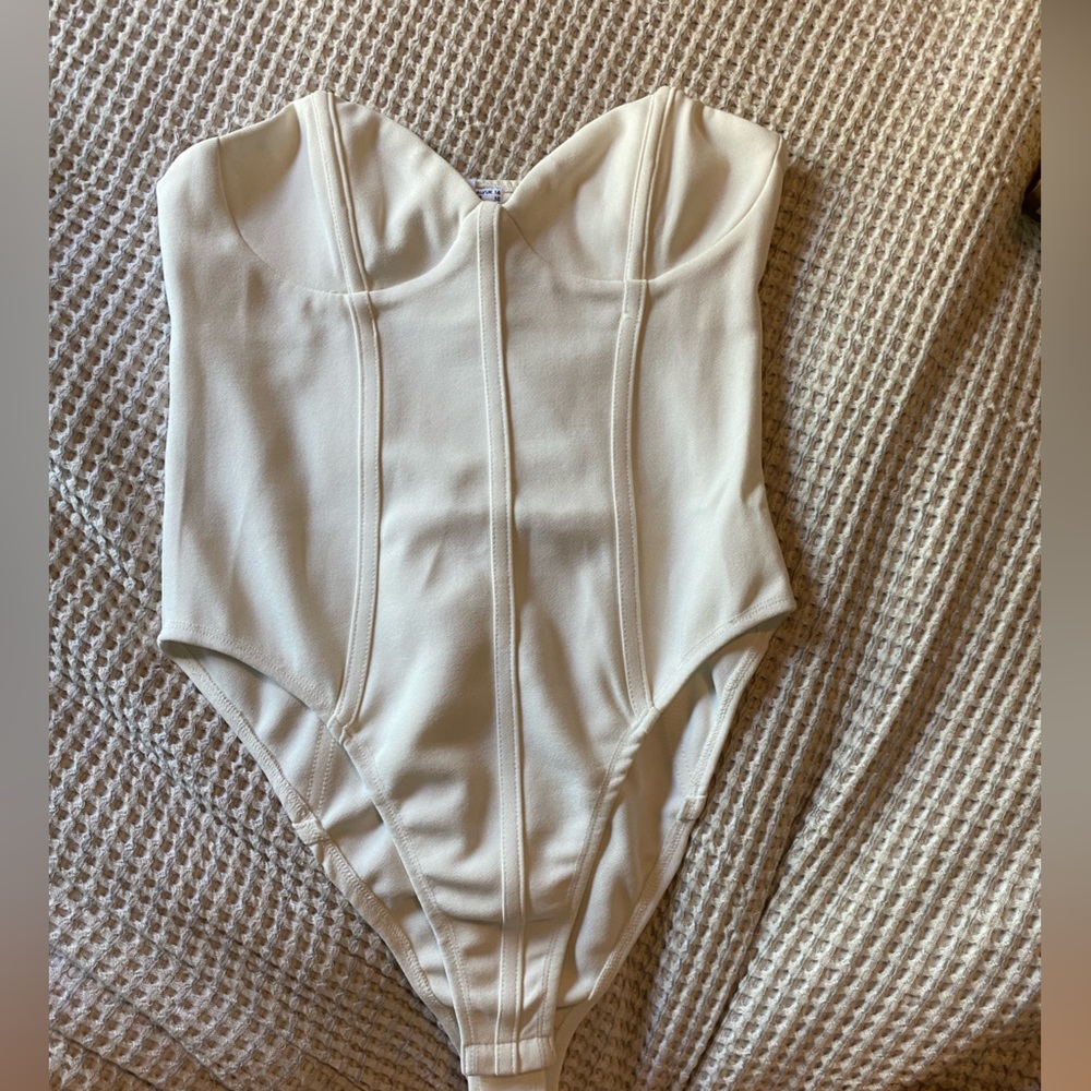 White bodysuit Princess polly